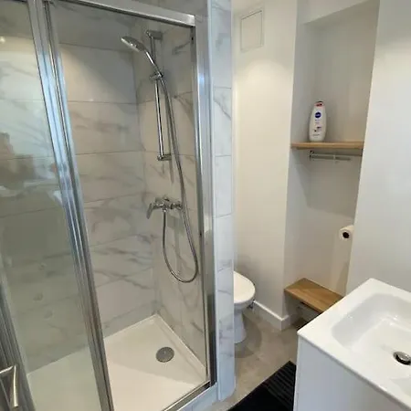 Chez Mathilde-appartement 2-calais Nord /citadelle *